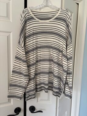 Eileen Fisher Cream and Black Striped Scoop Neck Sweater